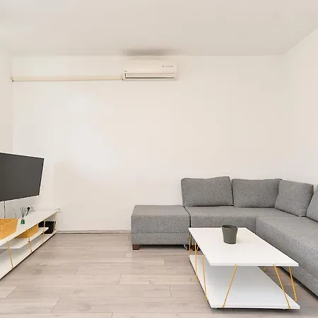 Διαμέρισμα Apartment Klaudio 2165 Πούλα